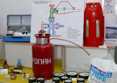 «Тыныс» АҚ базасында газ баллондарын өндіру